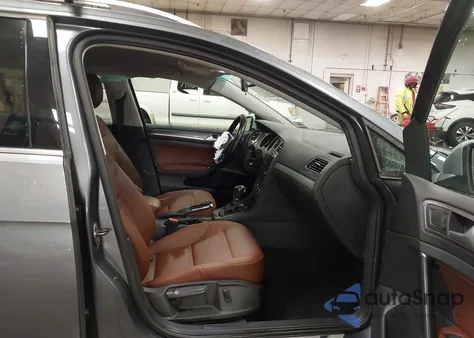 2017 Volkswagen Golf Alltrack Tsi S/Tsi Se/Tsi Sel z USA, uszkodzony, nr VIN 3VWH17AU3HM529104